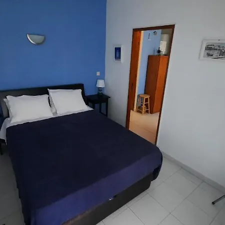 Holiday home Nora Velha T0+1 Em *