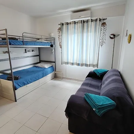 Nora Velha T0+1 Em Hébergement de vacances Tavira