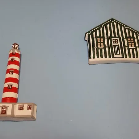 Nora Velha T0+1 Em * タヴィラ